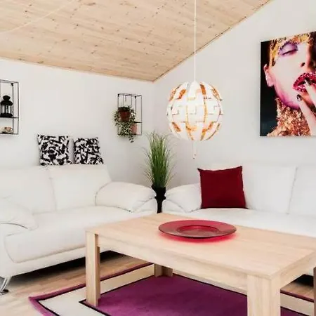 Coastal Hideout Vacation Bøtø By